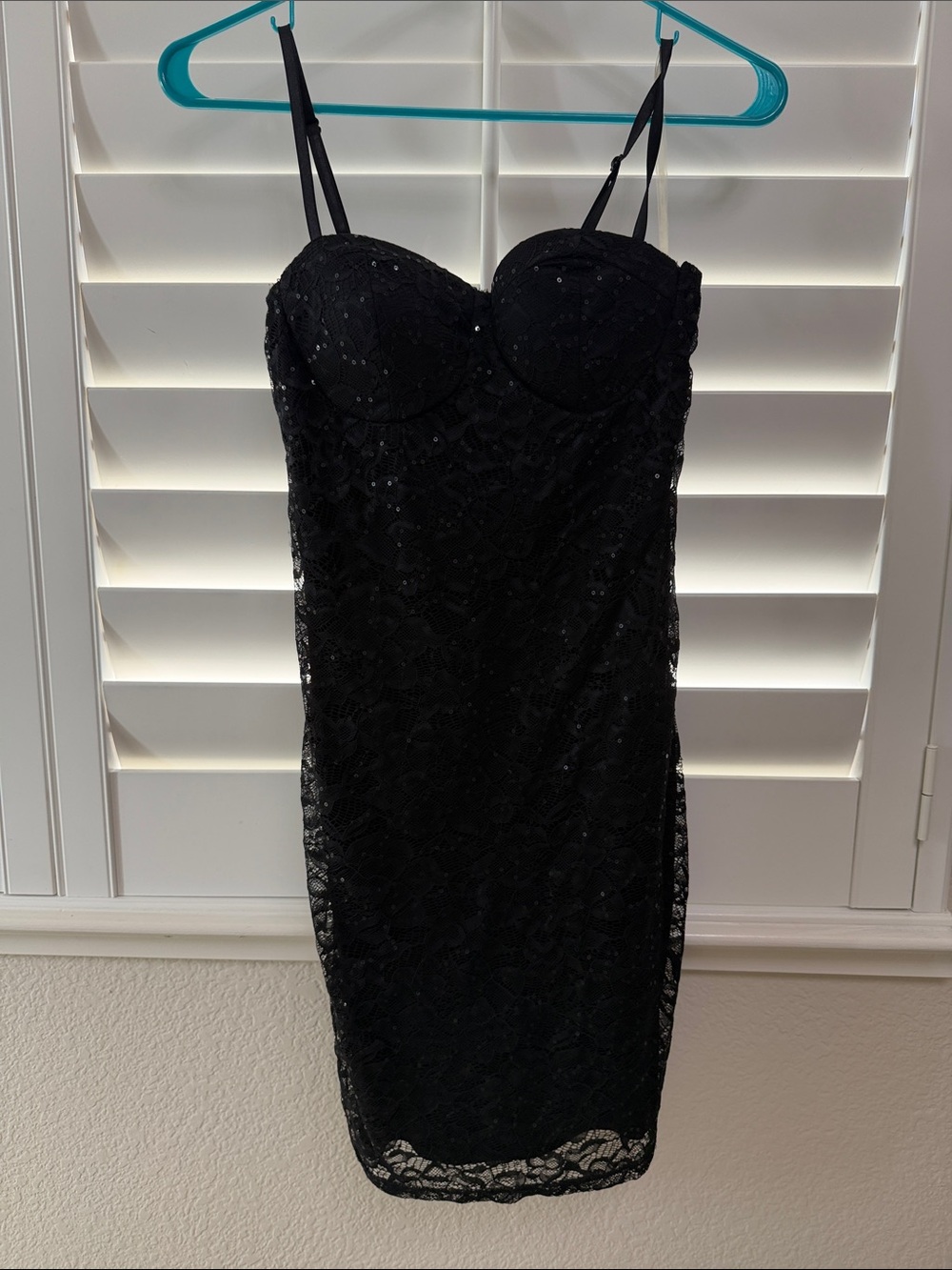 Windsor Black Strapless Lace Bodycon Dress